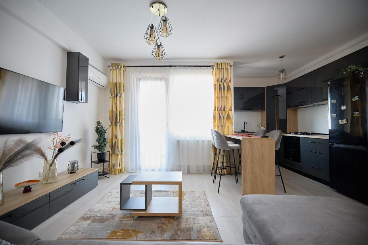 Luxury Cozy Apartments Palas Mall Centru Iasi Exterior photo